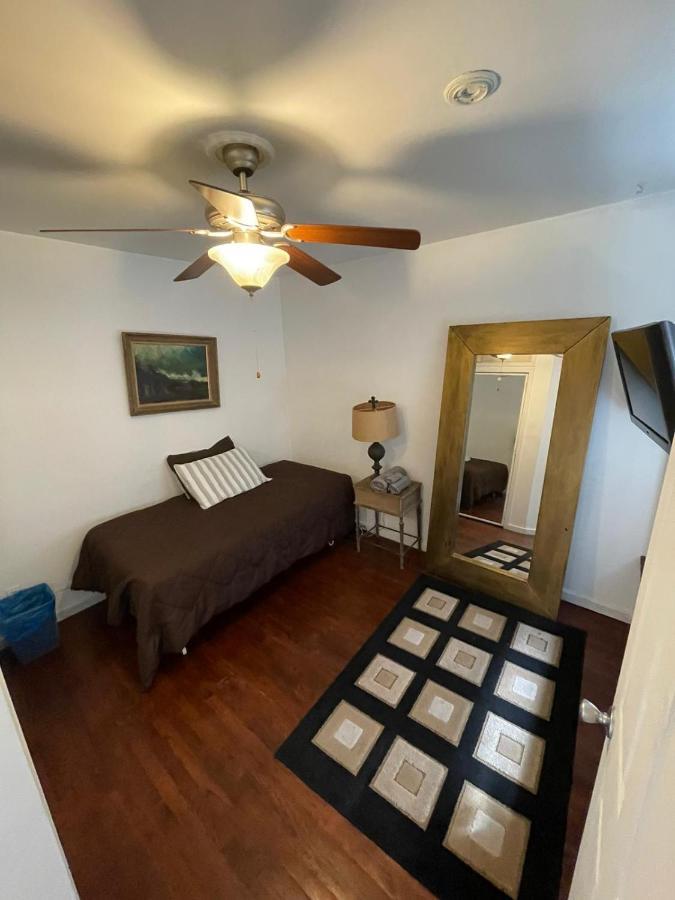 Beautiful Apartment 2 Bedrooms Close To Nyc ウェスト・ニューヨーク エクステリア 写真